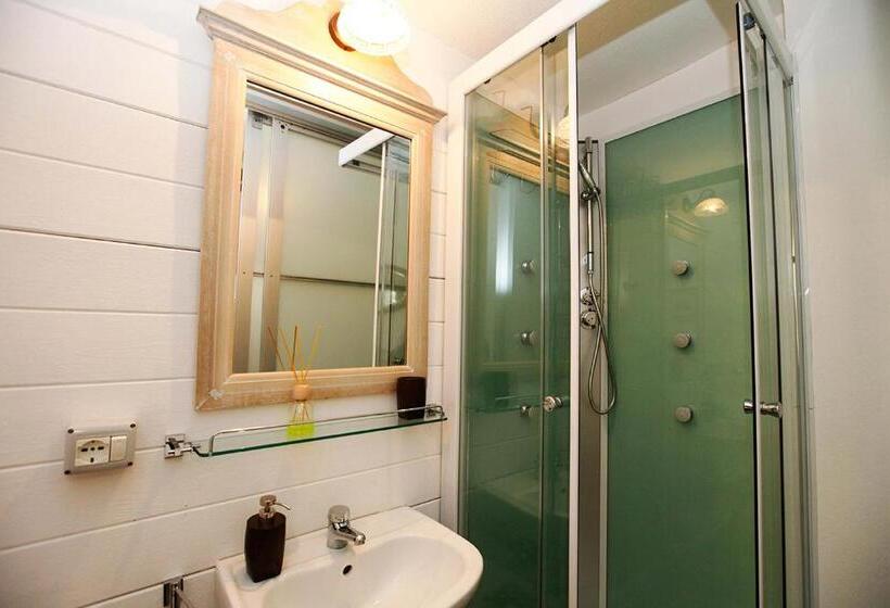 تختخواب و صبحانه La Villetta