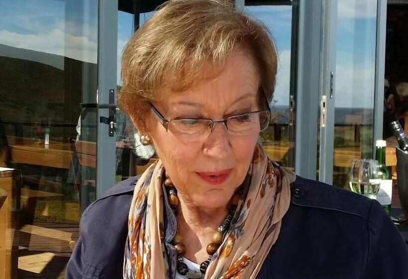 ベッドアンドブレックファースト Serendipity Country House & Restaurant