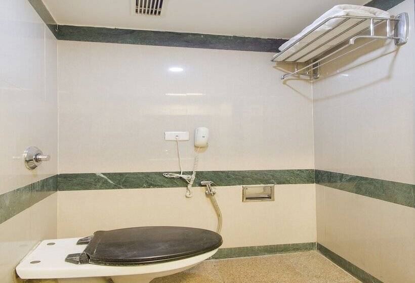 Fabhotel Avs Gachibowli Extn