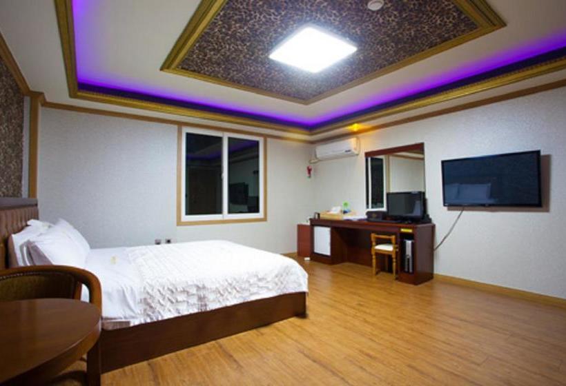 فندق Gwangju  Banana