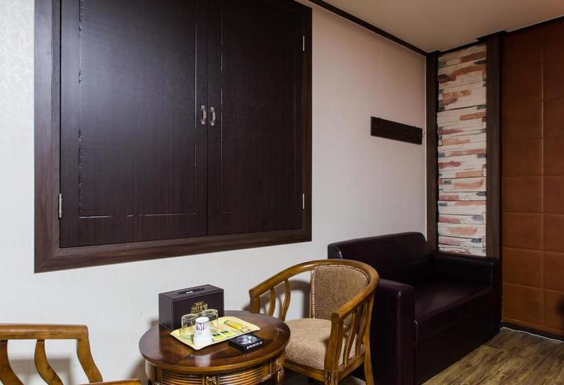 فندق Gwangju  Banana