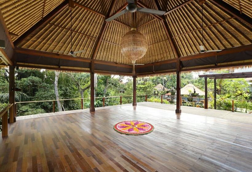 호텔 Adiwana Resort Jembawan