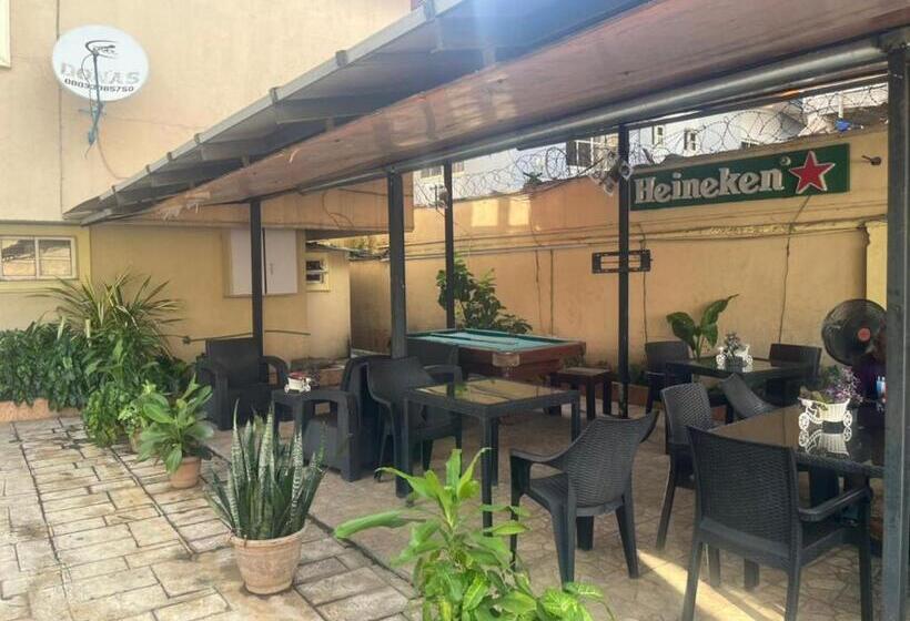 هتل Eed Pension Boutique