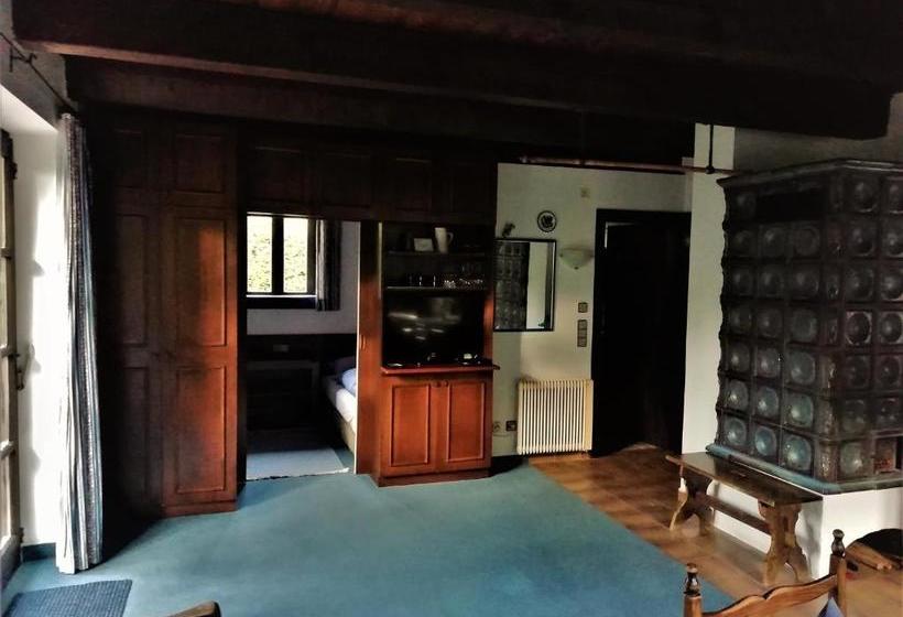 ホテル Ferienhaus Nocki