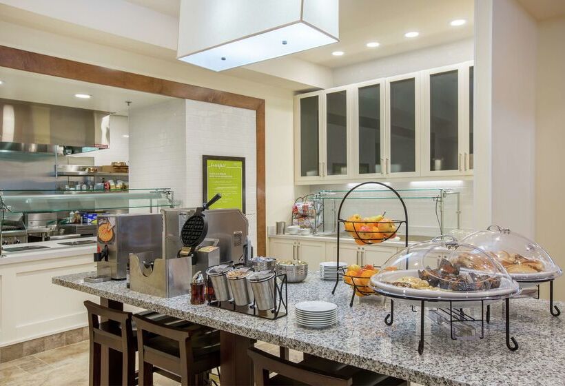 בית מלון כפרי Hilton Garden Inn Olympia