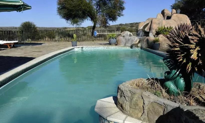 هتل Leopard Lodge