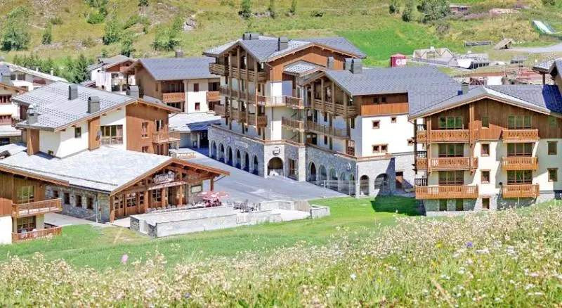 Hotelli Résidence Les Balcons De Val Cenis Village