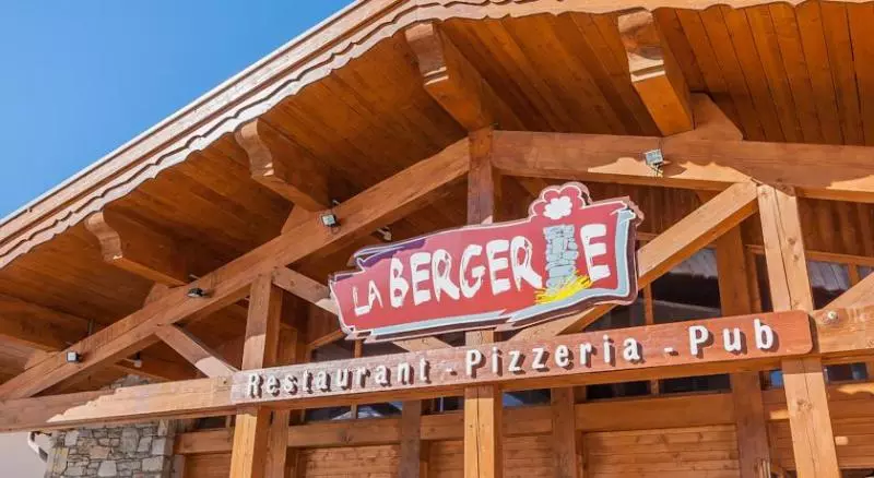 Hotelli Résidence Les Balcons De Val Cenis Village
