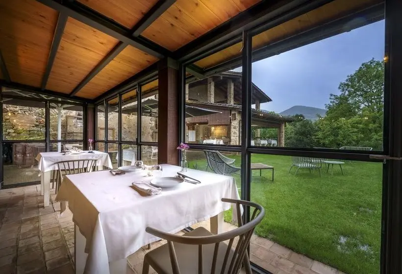 בית מלון כפרי Mas La Ferreria