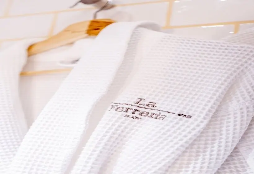 בית מלון כפרי Mas La Ferreria