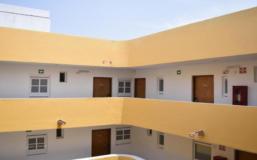 Hotel Opportunity León