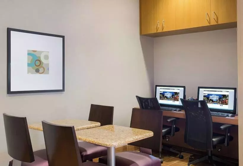 Hotelli Springhill Suites By Marriott Mount Laurel