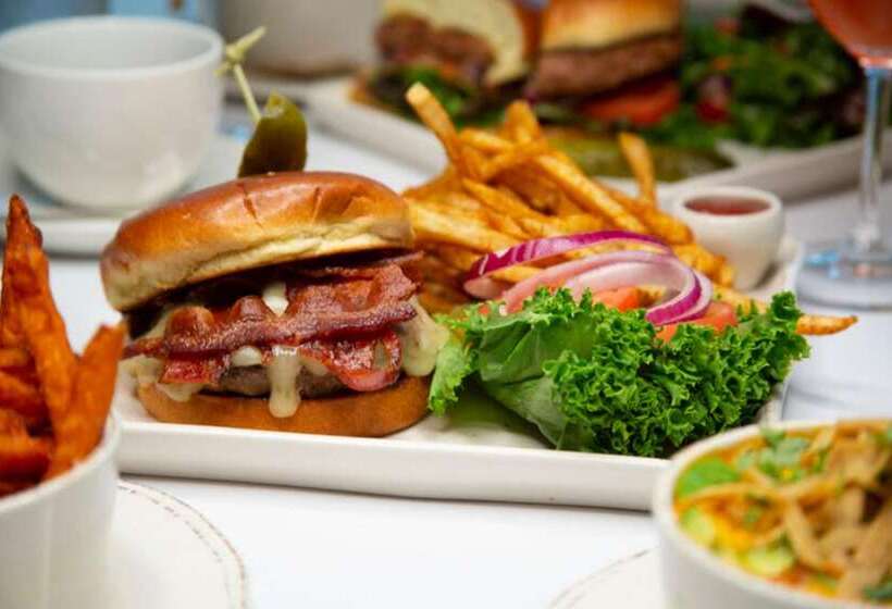 فندق The Statler Dallas, Curio Collection By Hilton