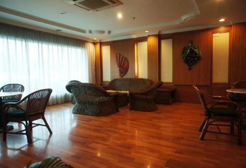 בית מלון כפרי Tyng Garden