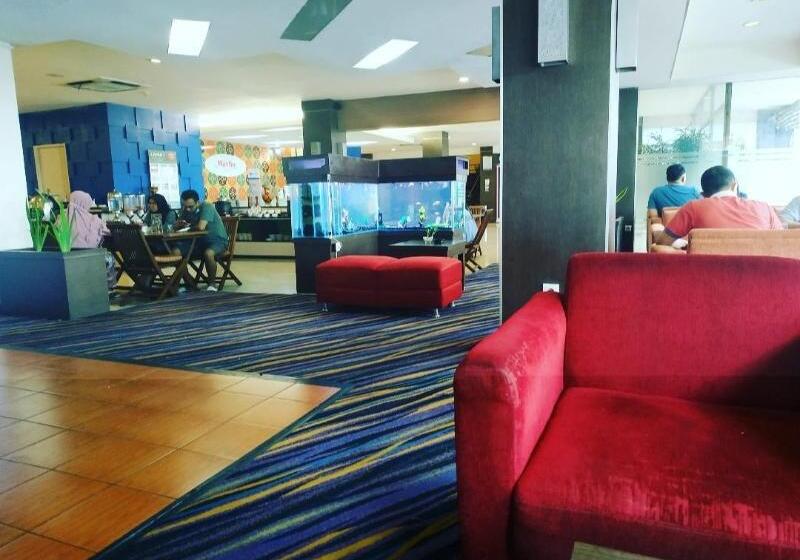 Marlin Pekalongan By Dafam Hotels