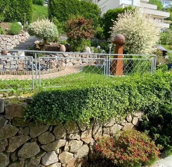 ペンション Gästehaus Und Ferienwohnung Bächle