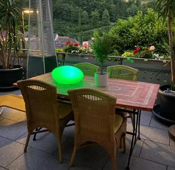ペンション Gästehaus Und Ferienwohnung Bächle