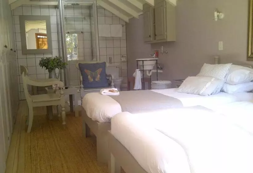 پانسیون Tamboti Lodge Guest House