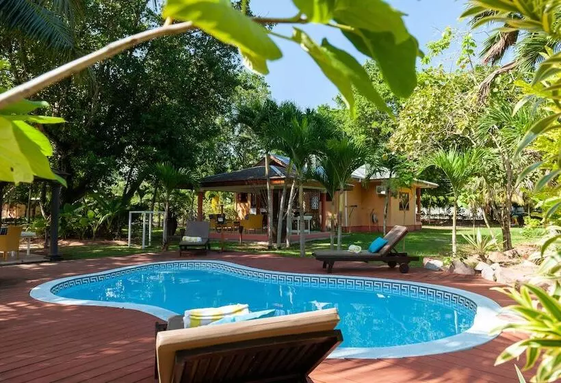 پانسیون Villas Des Alizes