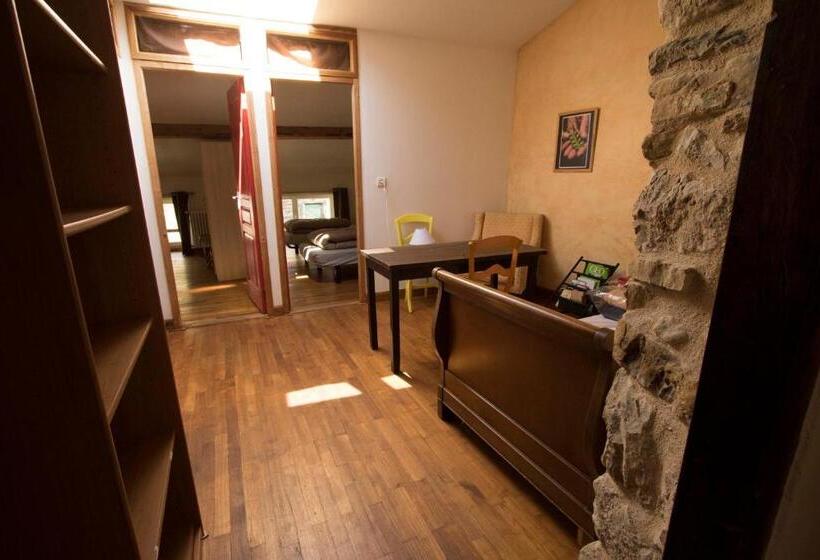 旅馆 Gite D étape Les Diligences