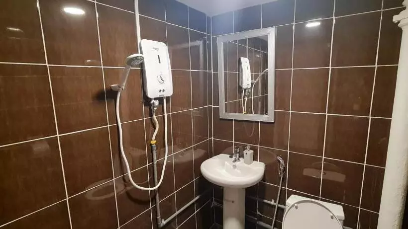 ユースホステル Misto