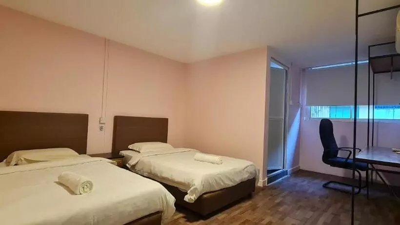 ユースホステル Misto