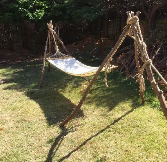 Aamiaismajoitus (B&B) Spectacular Sea View Double, With Exclusive Bathroom & Use Of Patio And Bike Store