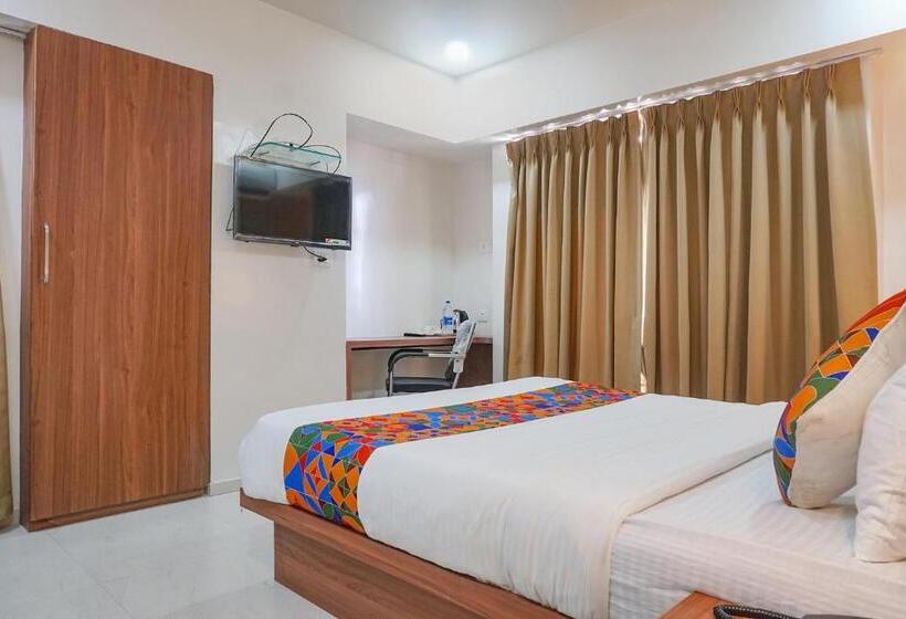 Fabhotel Emersion Residency   High Street Near Laxman Nagar, Baner