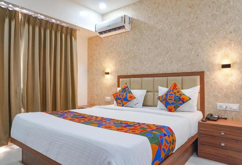 Fabhotel Emersion Residency   High Street Near Laxman Nagar, Baner