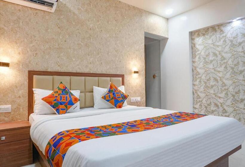 Fabhotel Emersion Residency   High Street Near Laxman Nagar, Baner