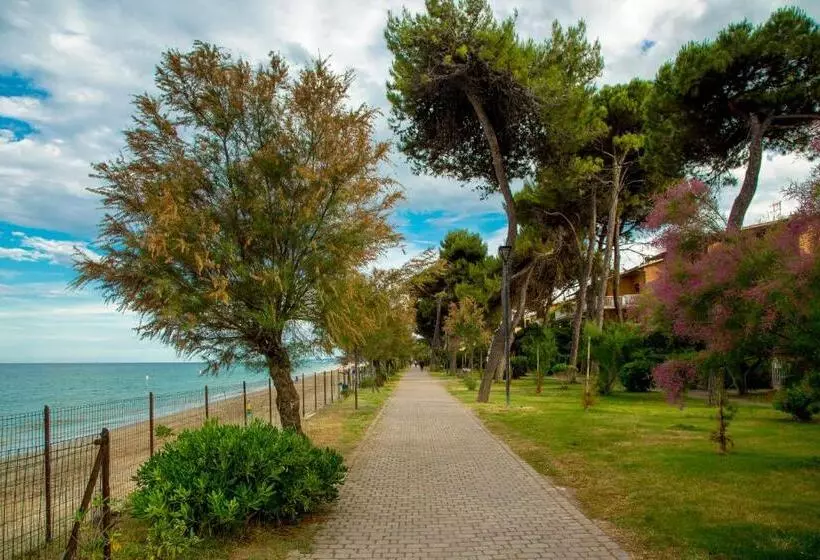 ホテル Albergo Il Veliero