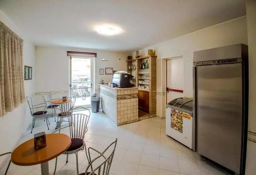 ホテル Albergo Il Veliero