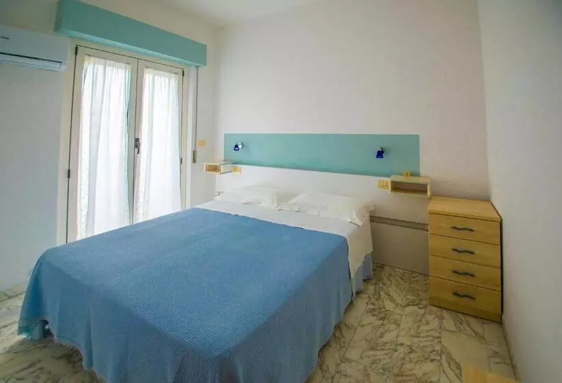 ホテル Albergo Il Veliero