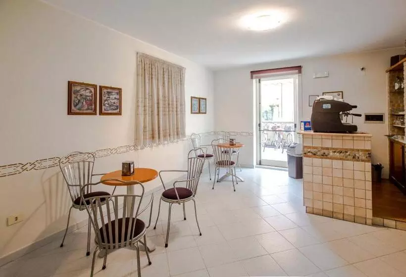 ホテル Albergo Il Veliero