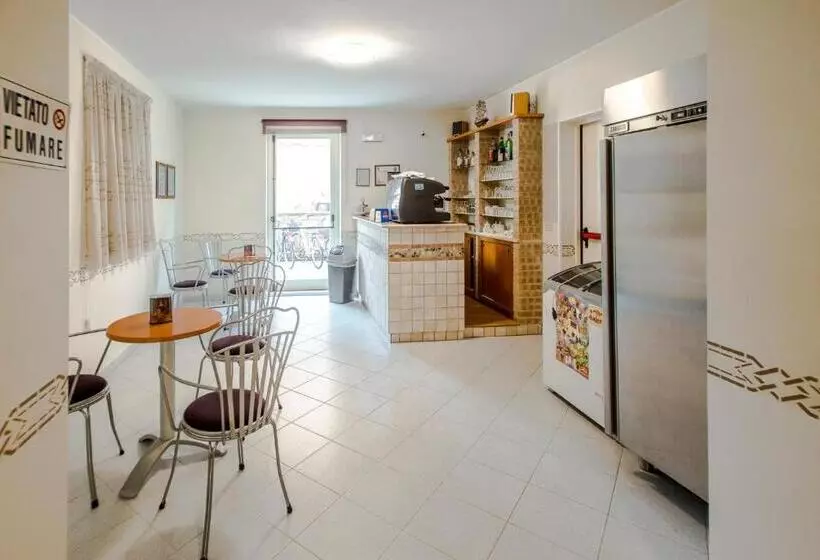 ホテル Albergo Il Veliero