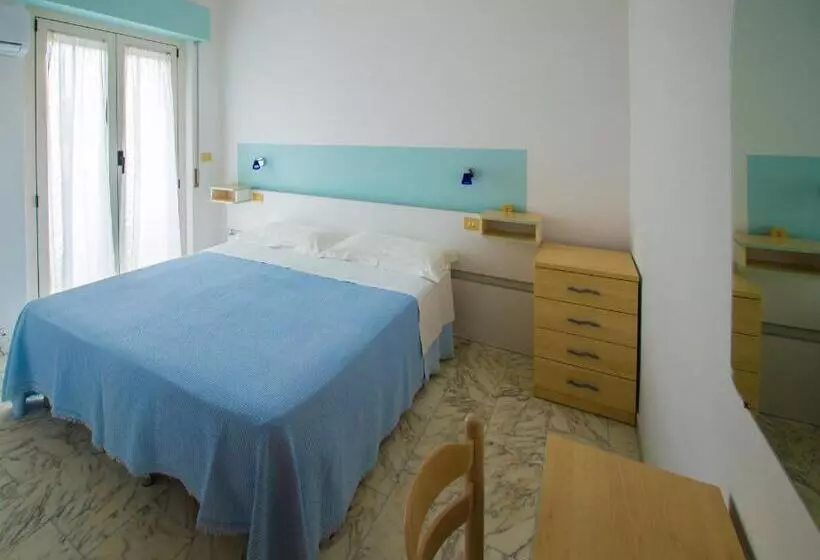 ホテル Albergo Il Veliero