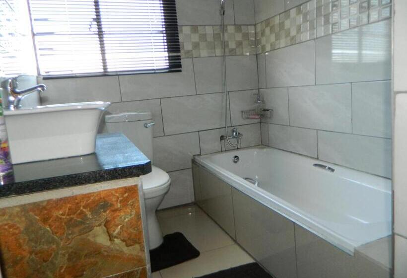 펜션 Sgobolo Guest House