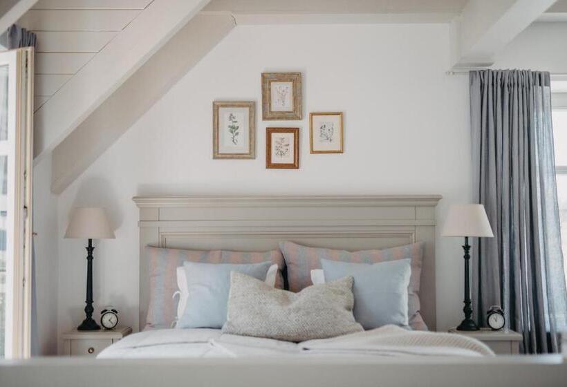 Ráj Na Zemi Venkovský Hotel A Kavárna