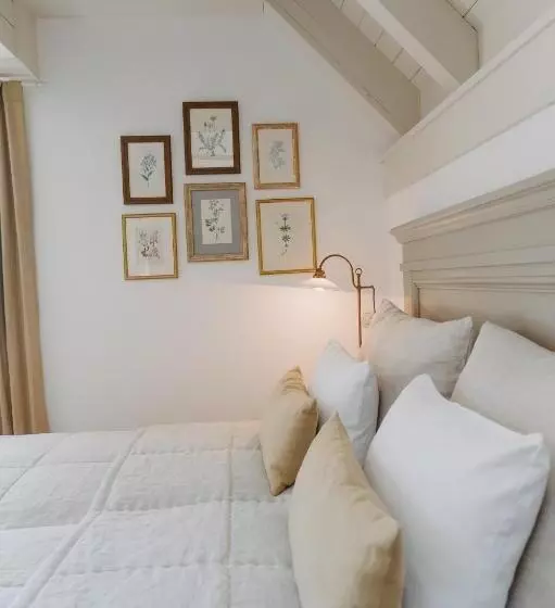 Ráj Na Zemi Venkovský Hotel A Kavárna