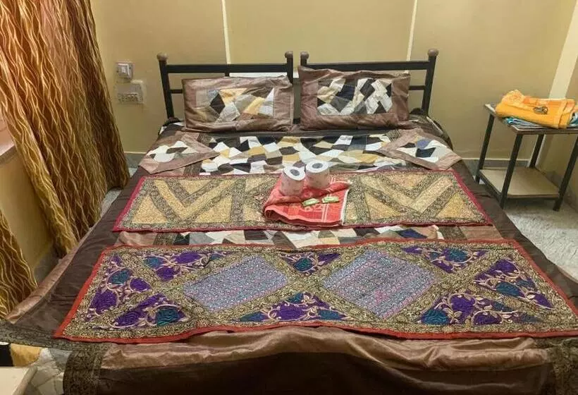 ホテル Jamna Vilas Home Stay