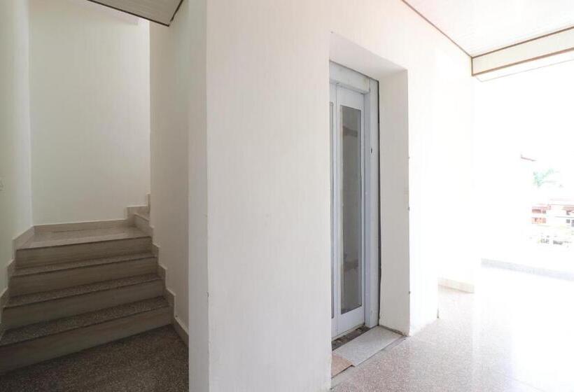 Fabhotel The Bird House