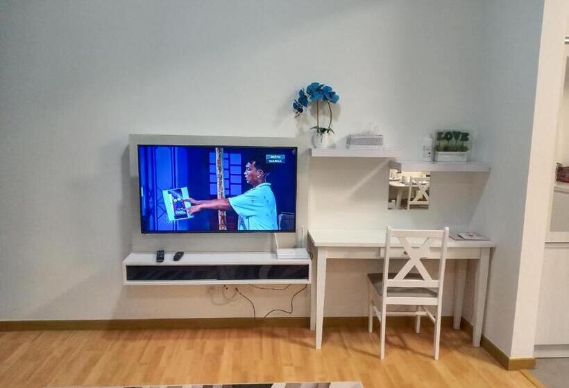 Imperium Residence Tanjung Lumpur Seaview Studio Hafiz