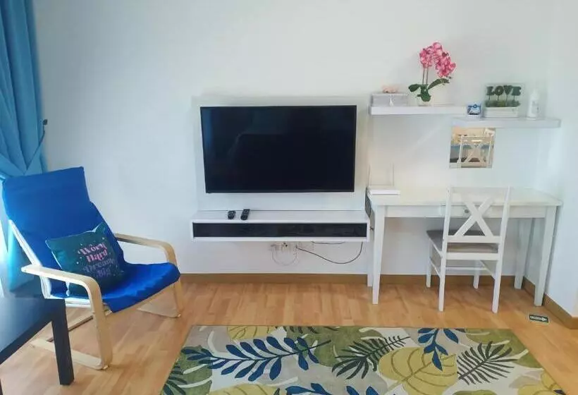 Imperium Residence Tanjung Lumpur Seaview Studio Hafiz