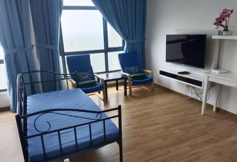 Imperium Residence Tanjung Lumpur Seaview Studio Hafiz