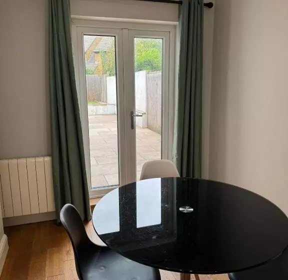 ペンション Brentford Guest Rooms