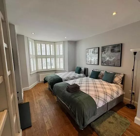 ペンション Brentford Guest Rooms