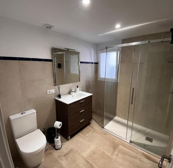 پانسیون Shanti’s Andalusian Rooms