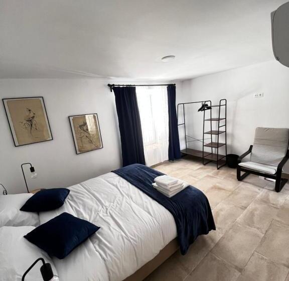 پانسیون Shanti’s Andalusian Rooms