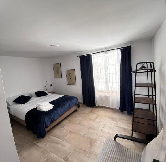 پانسیون Shanti’s Andalusian Rooms