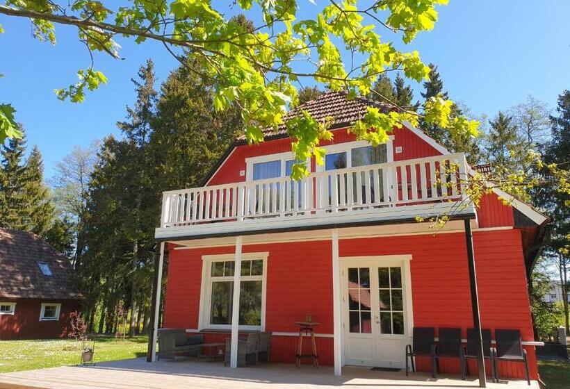 پانسیون Tiismani Villa